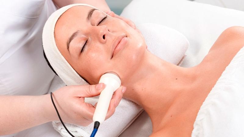 Diplomado en Estética Rejuvenecimiento Facial​